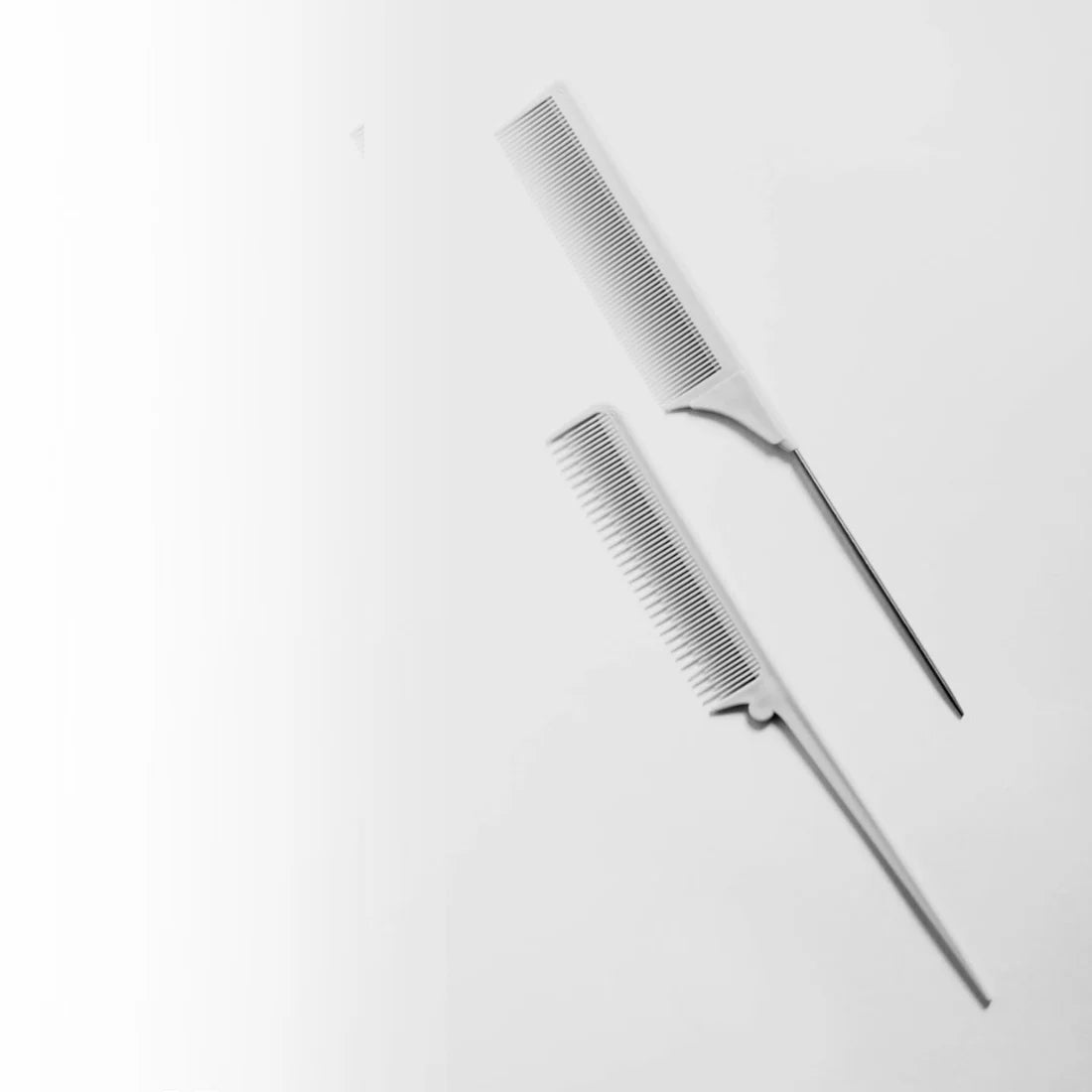 Hello Bleach - Tail Comb w Stainless Steel Tip "Ivory"