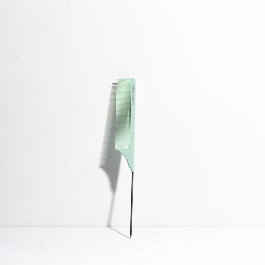 Hello Bleach - Tail Comb w Stainless Steel Tip "Jade"