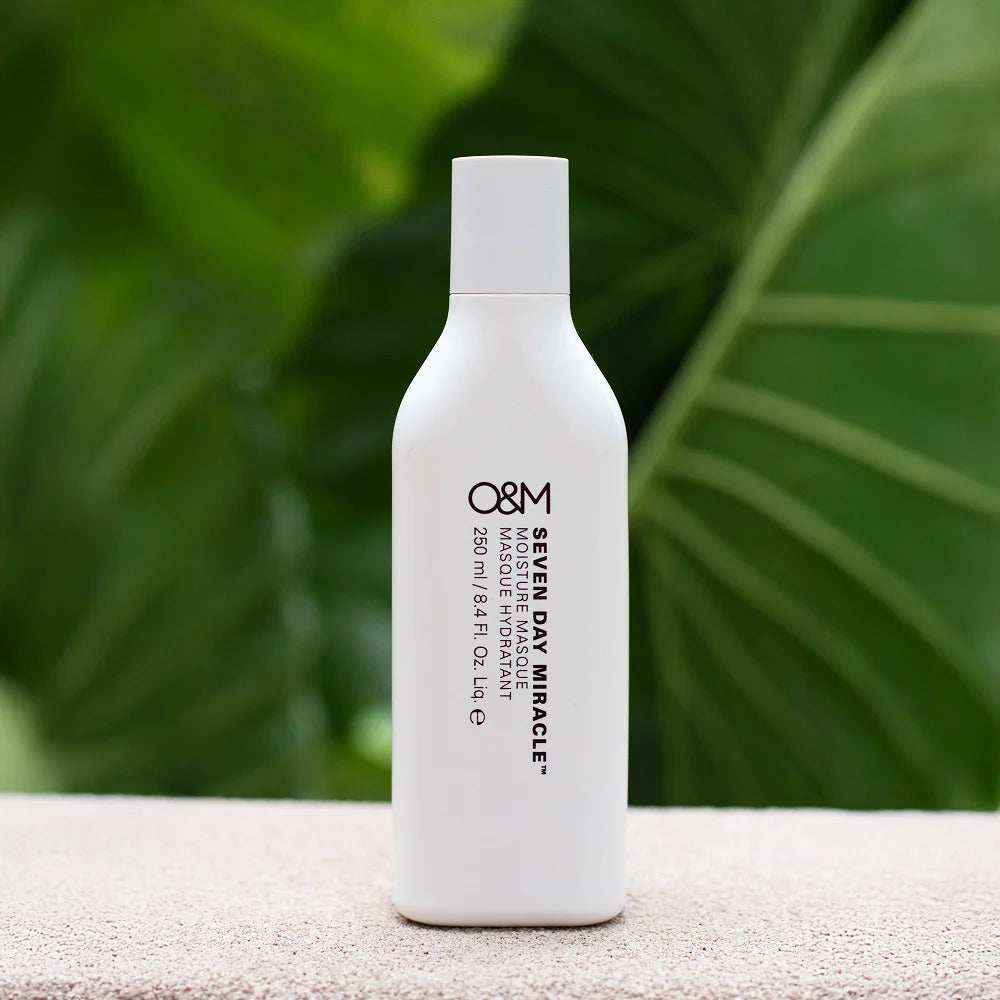 O&M - Seven Day Miracle Moisture Masque 250ml
